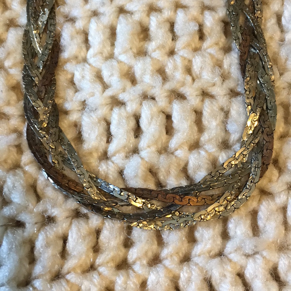 Necklace - Picture 2 of 5